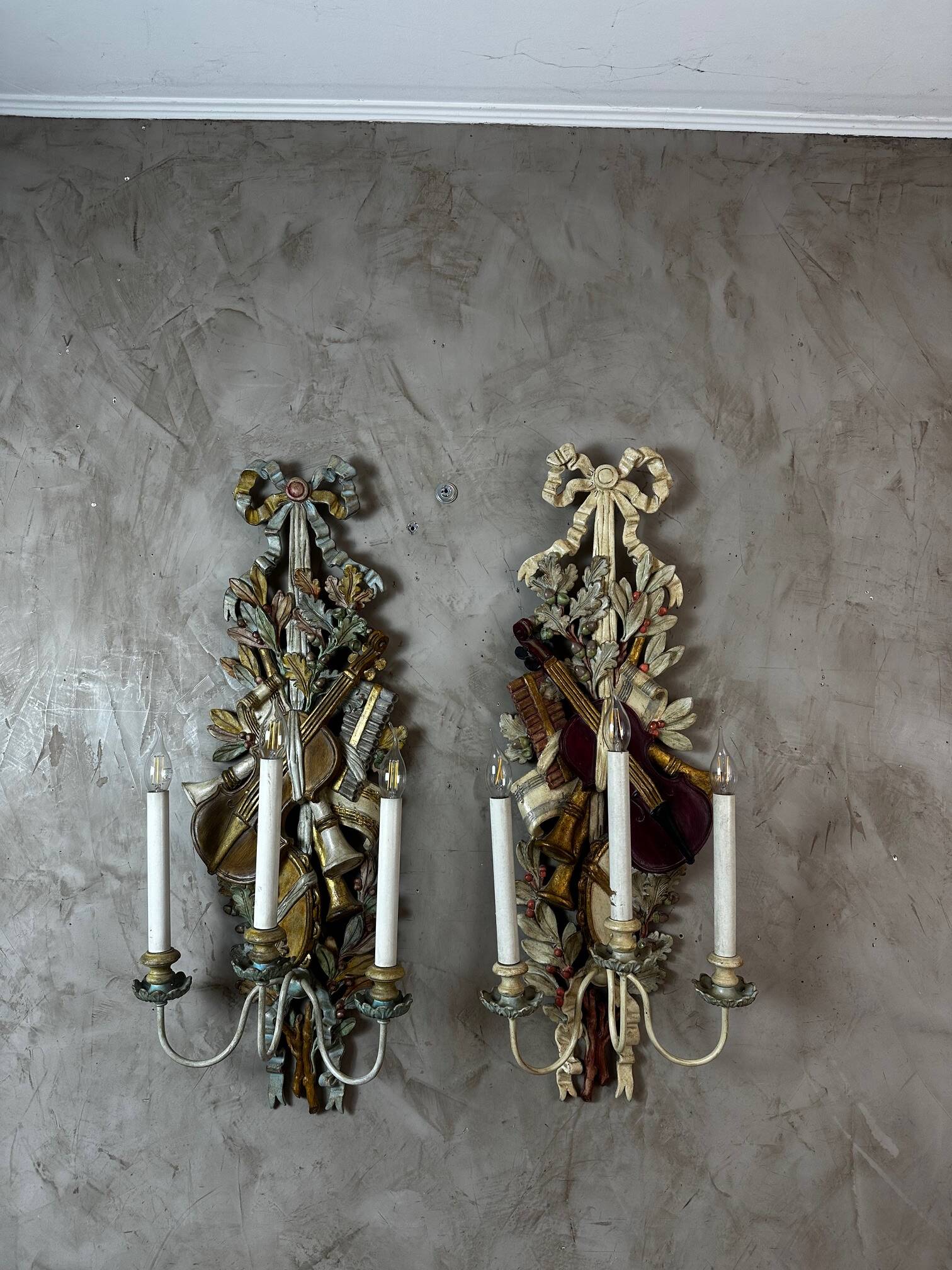 Paire d'appliques Louis XVI