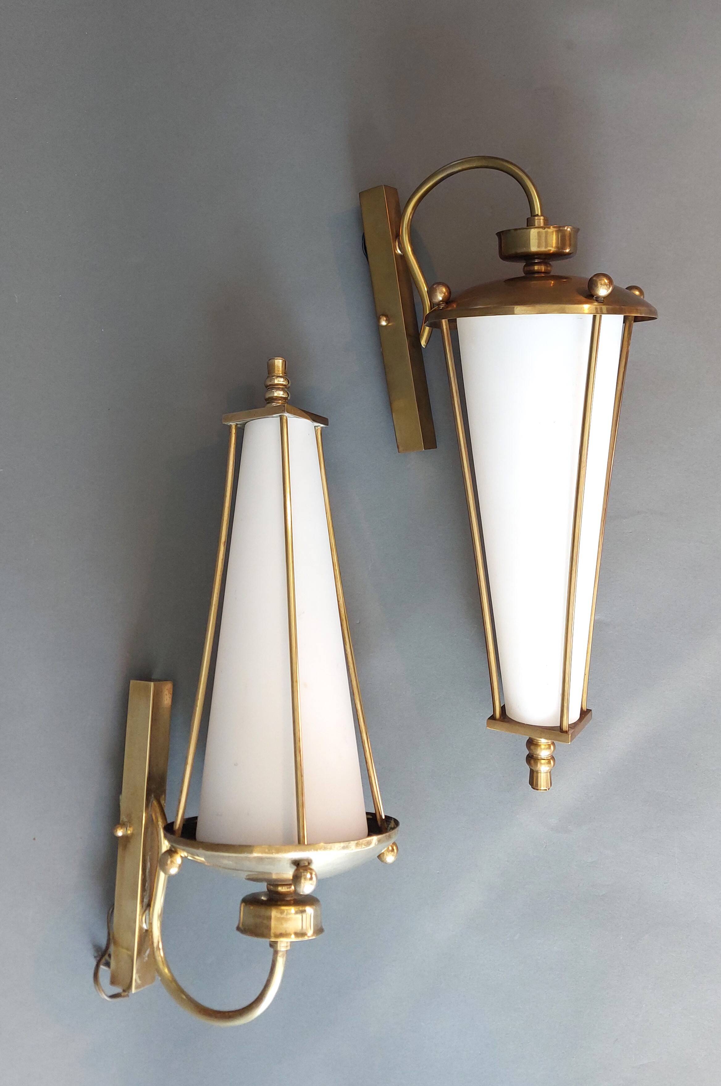 Pair of lantern sconces in gilded brass and opaline 1960.