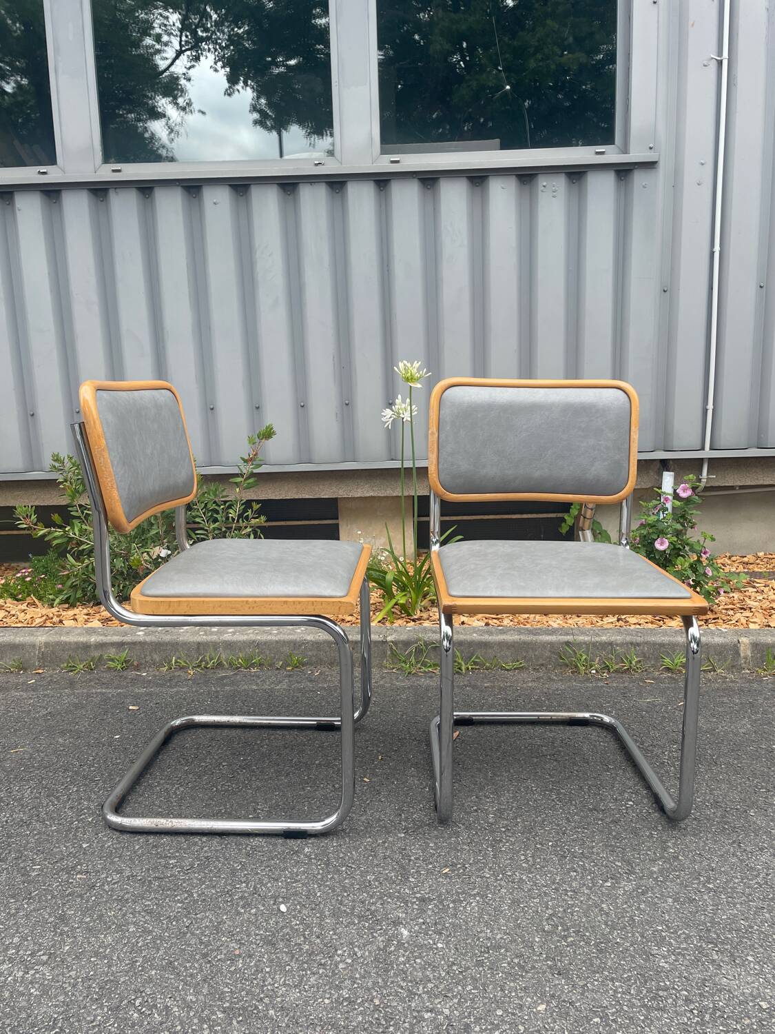 Paire de chaises made in Italy type Cesca