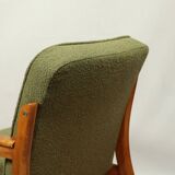 Fauteuil vintage vert boucle 1960 Scandinavian design