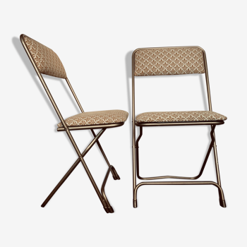 Folding chairs