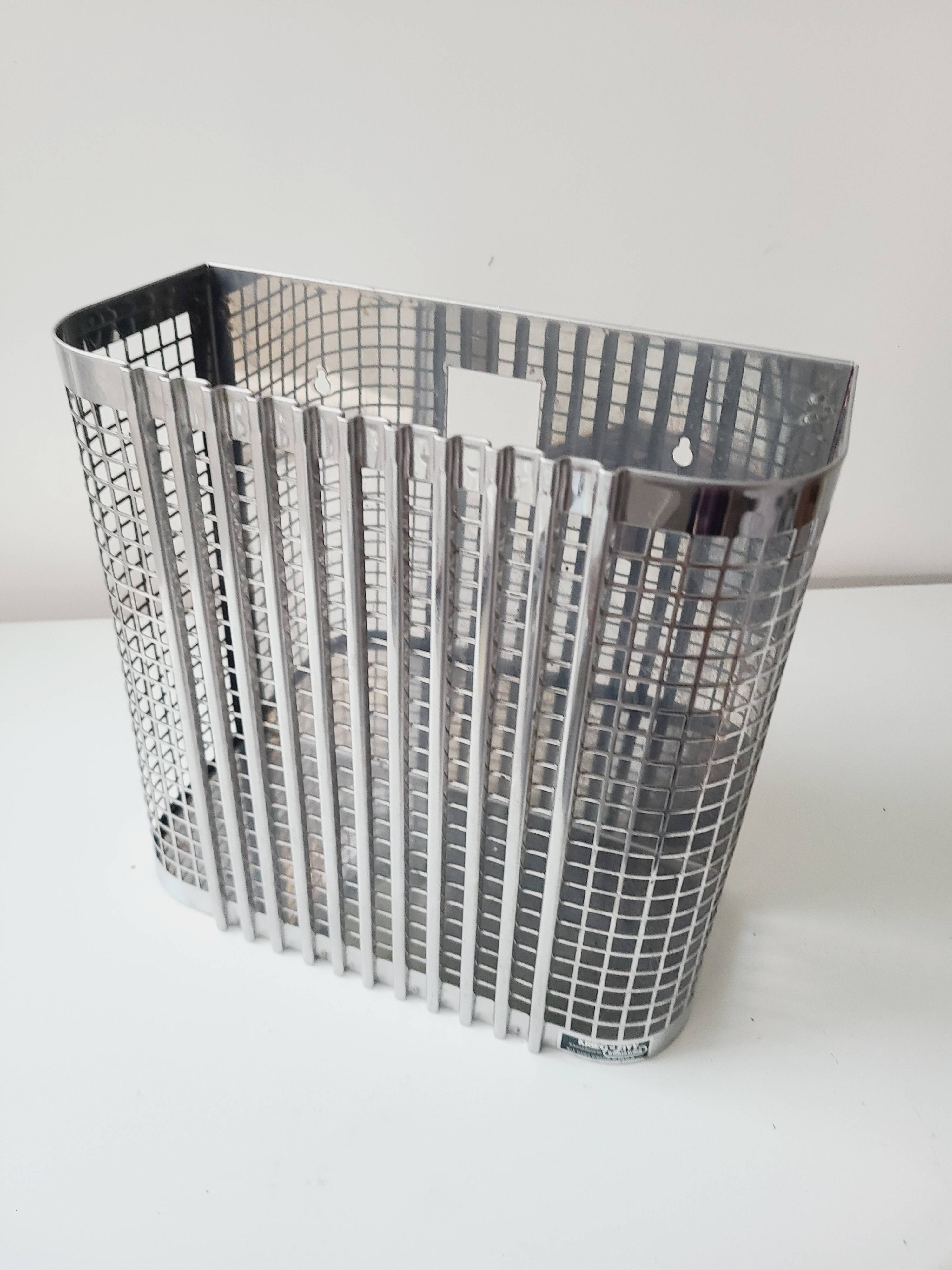 Corbeille murale industrielle en inox