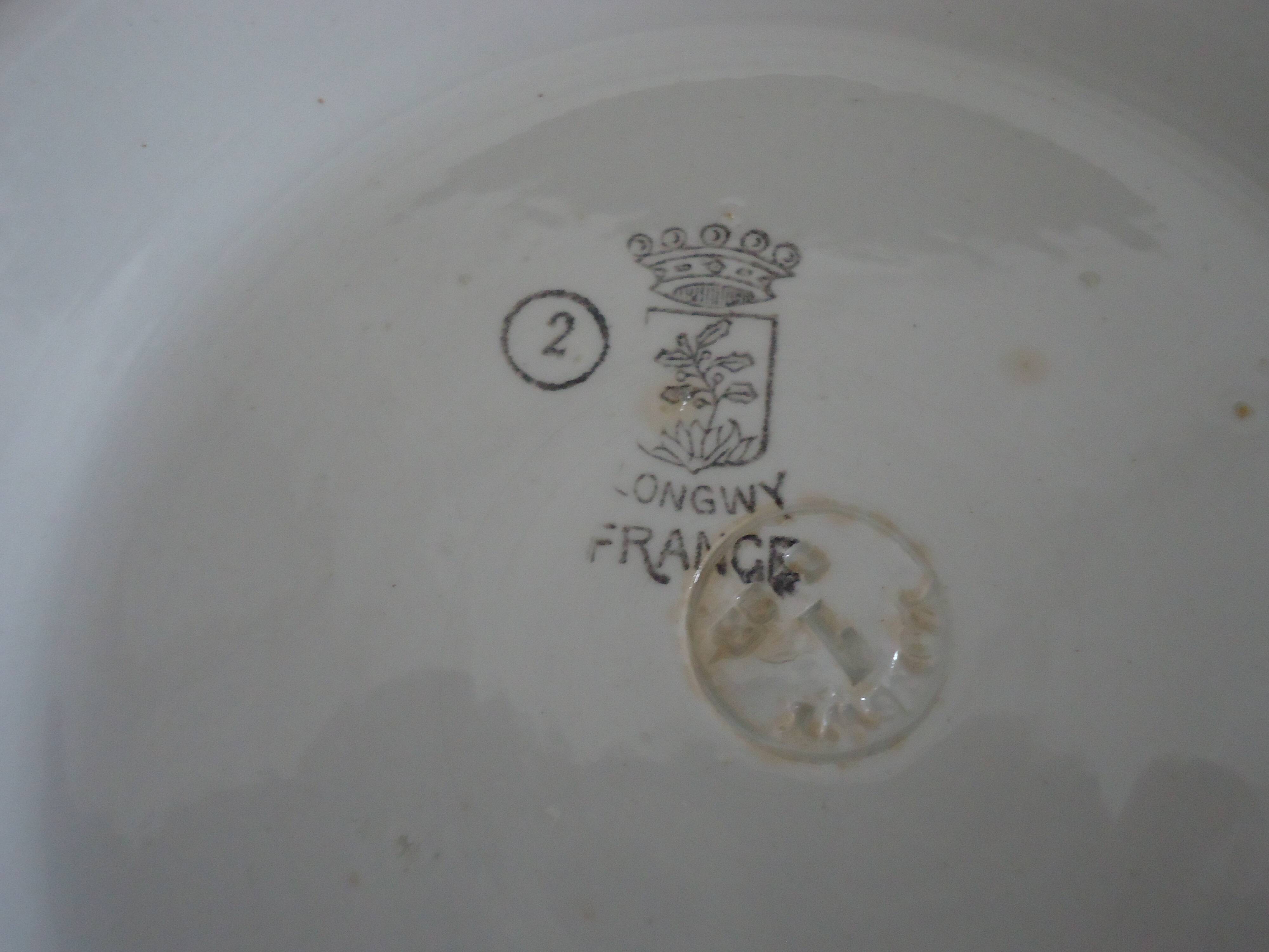 Longwy art deco vegetable touner