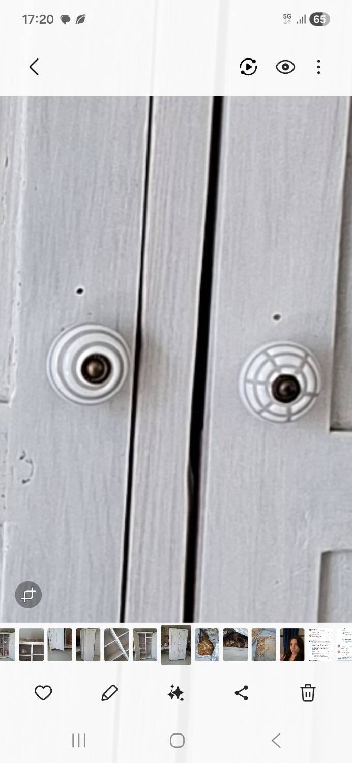 1950s Parisian wardrobe