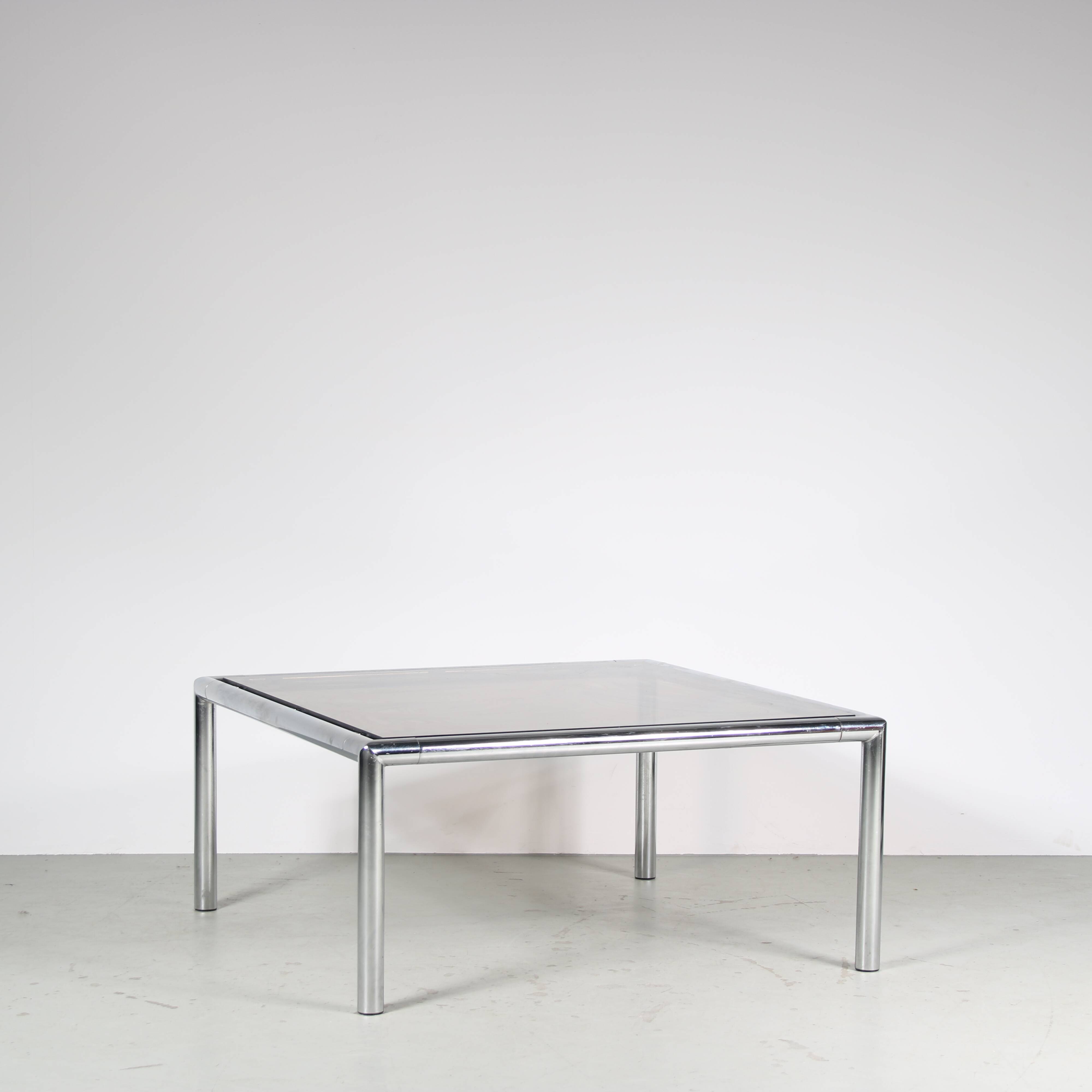 1970s Coffee table by Rodney Kinsman for Bieffeplast, Italy