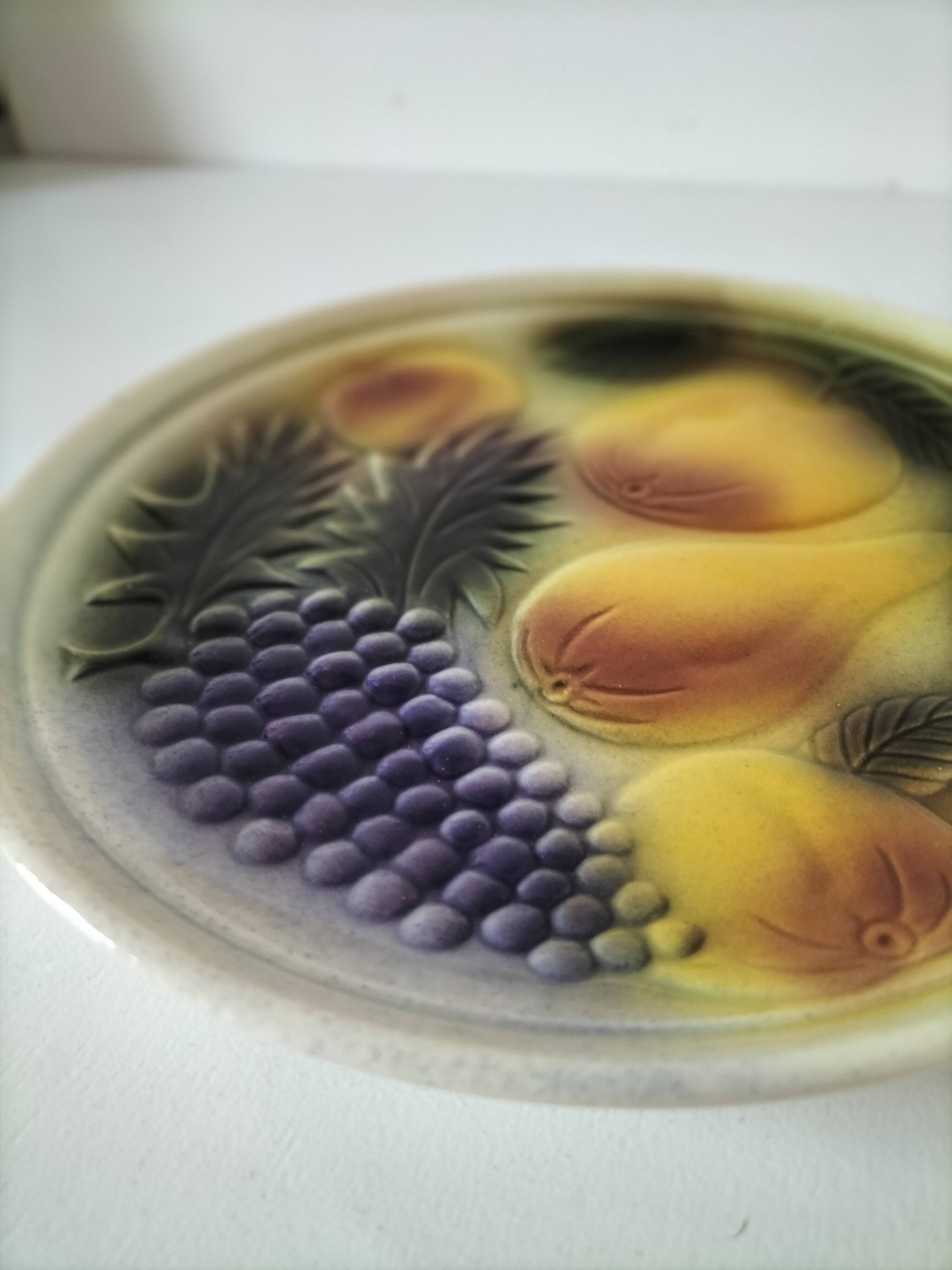 Saint Clement barbotine style plate