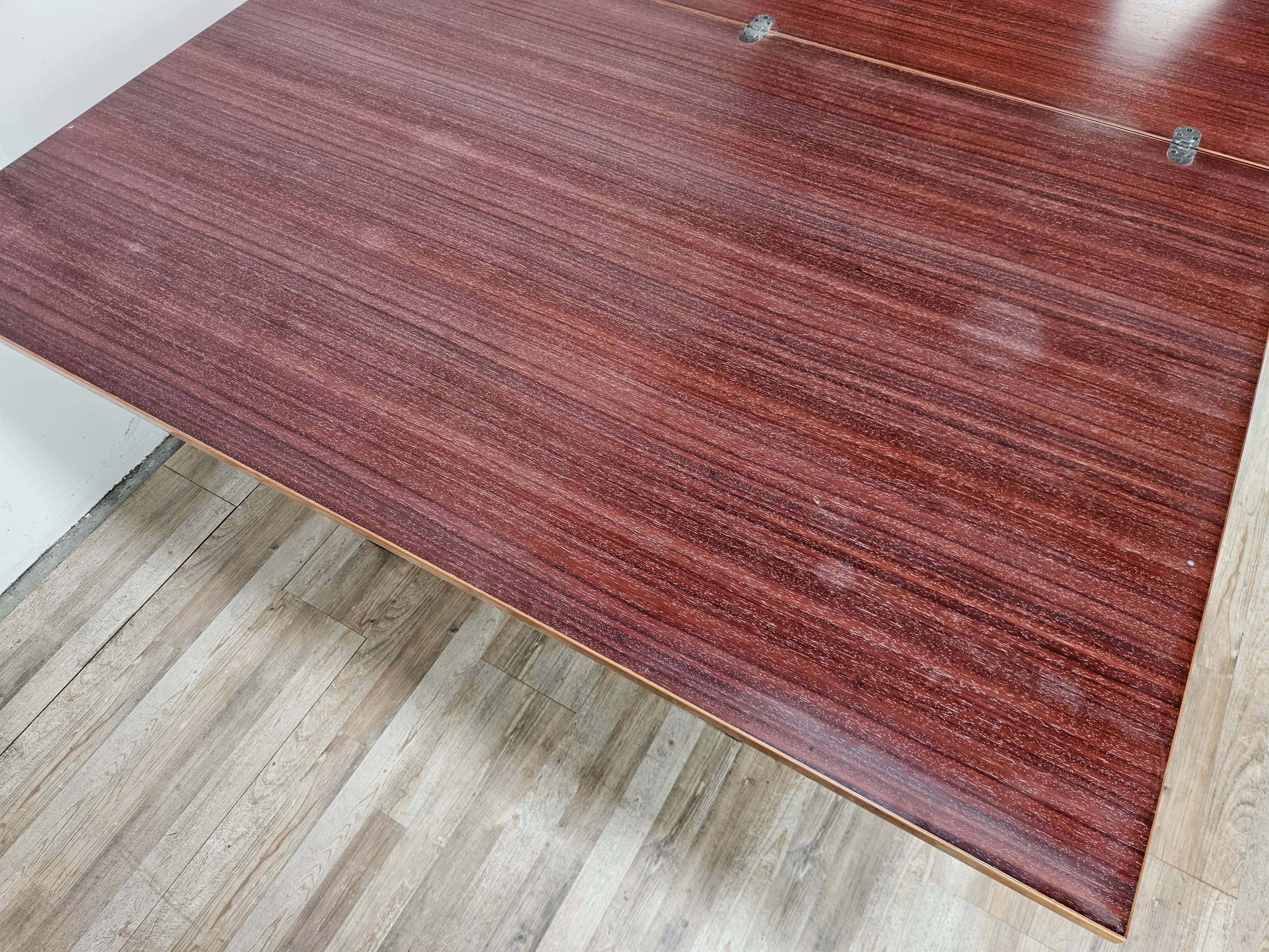 Italian design folding dining table, 1970