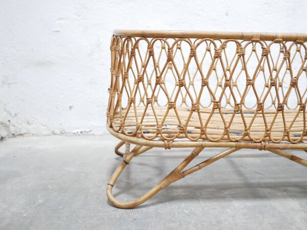 Berceau vintage en rotin