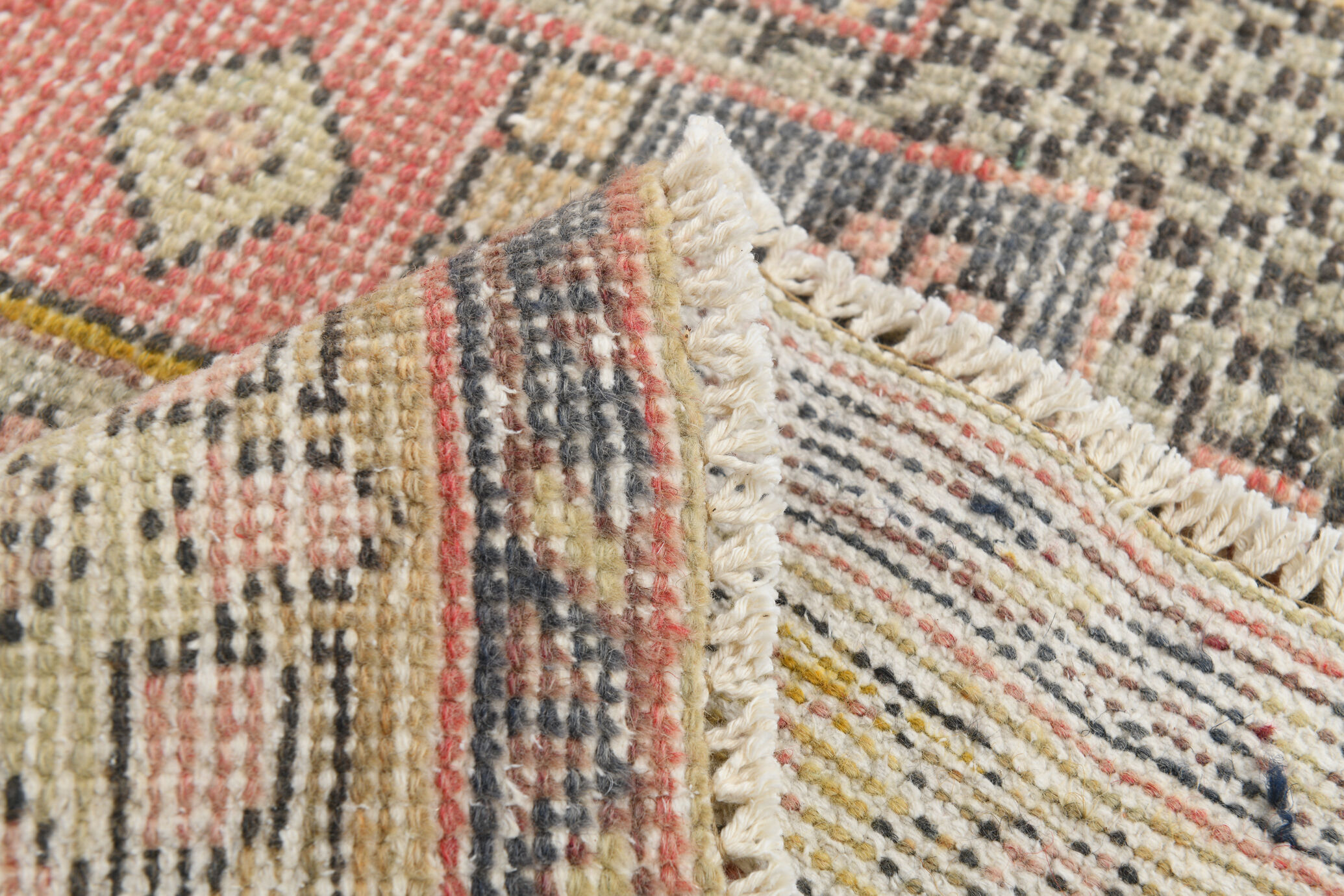 4x8 Pale Red Oriental Vintage Rug, 132x260Cm