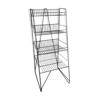 Display metal store shelves
