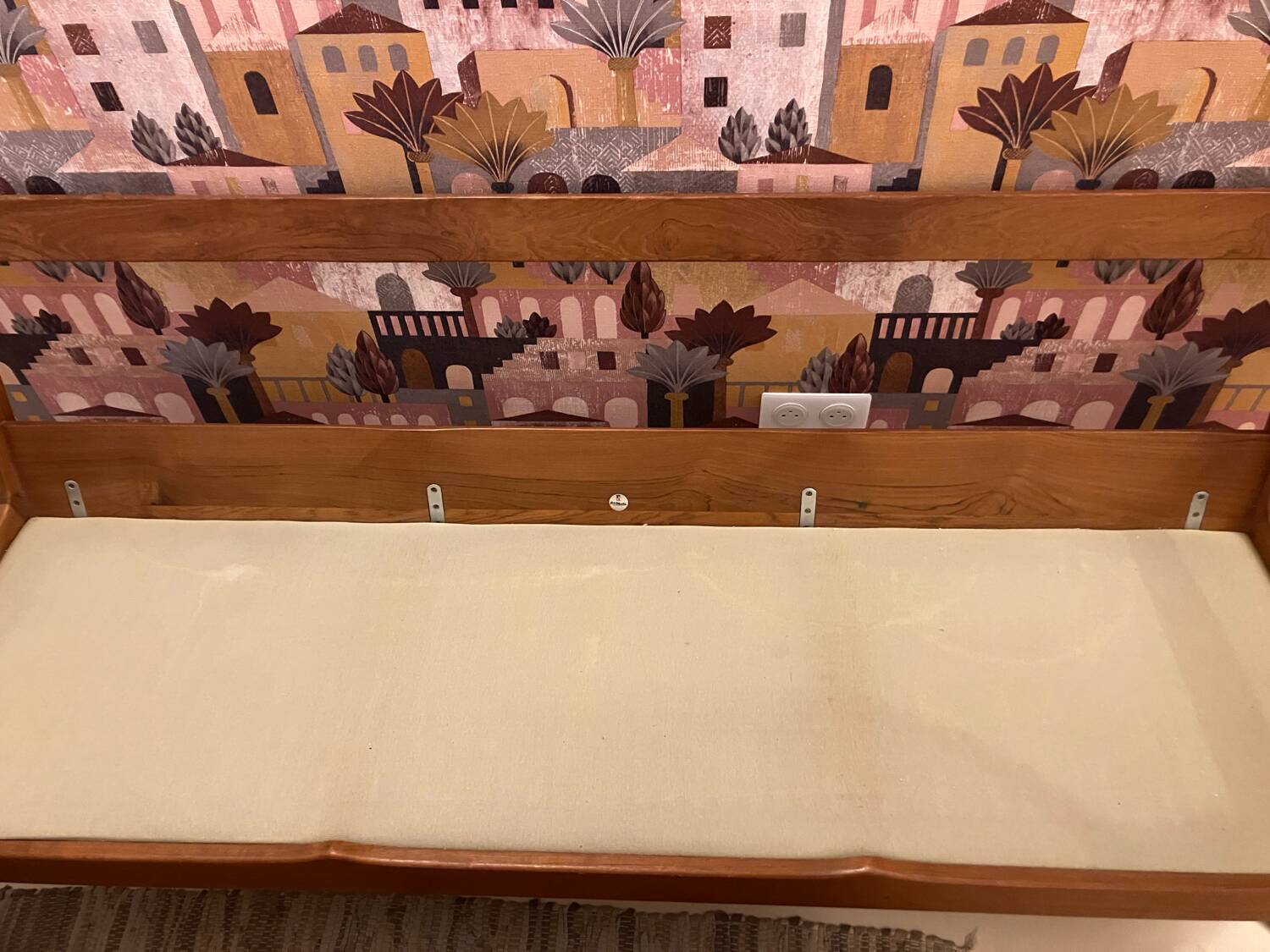 Scandinavian canapé Ole Wanscher