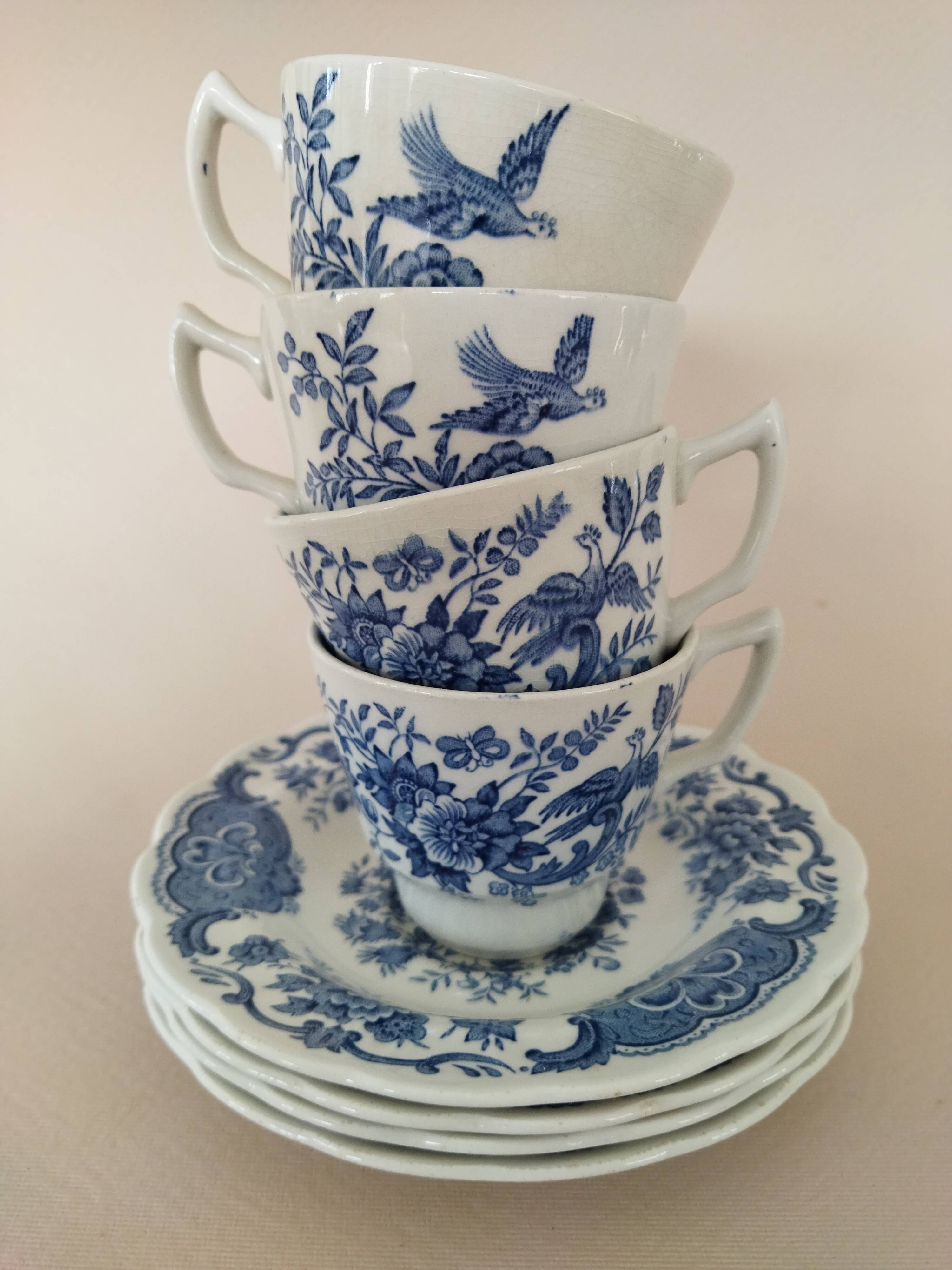 Ridgway "Windsor" English mocha cups blue