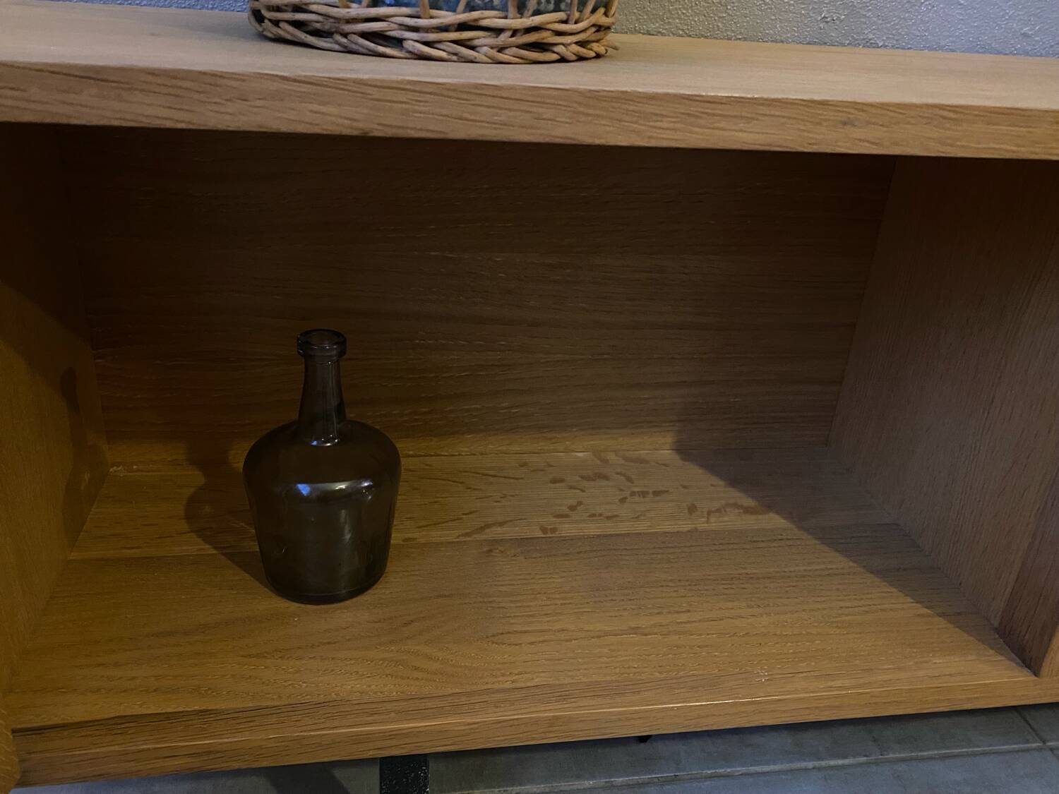Vintage sideboard (shallow)