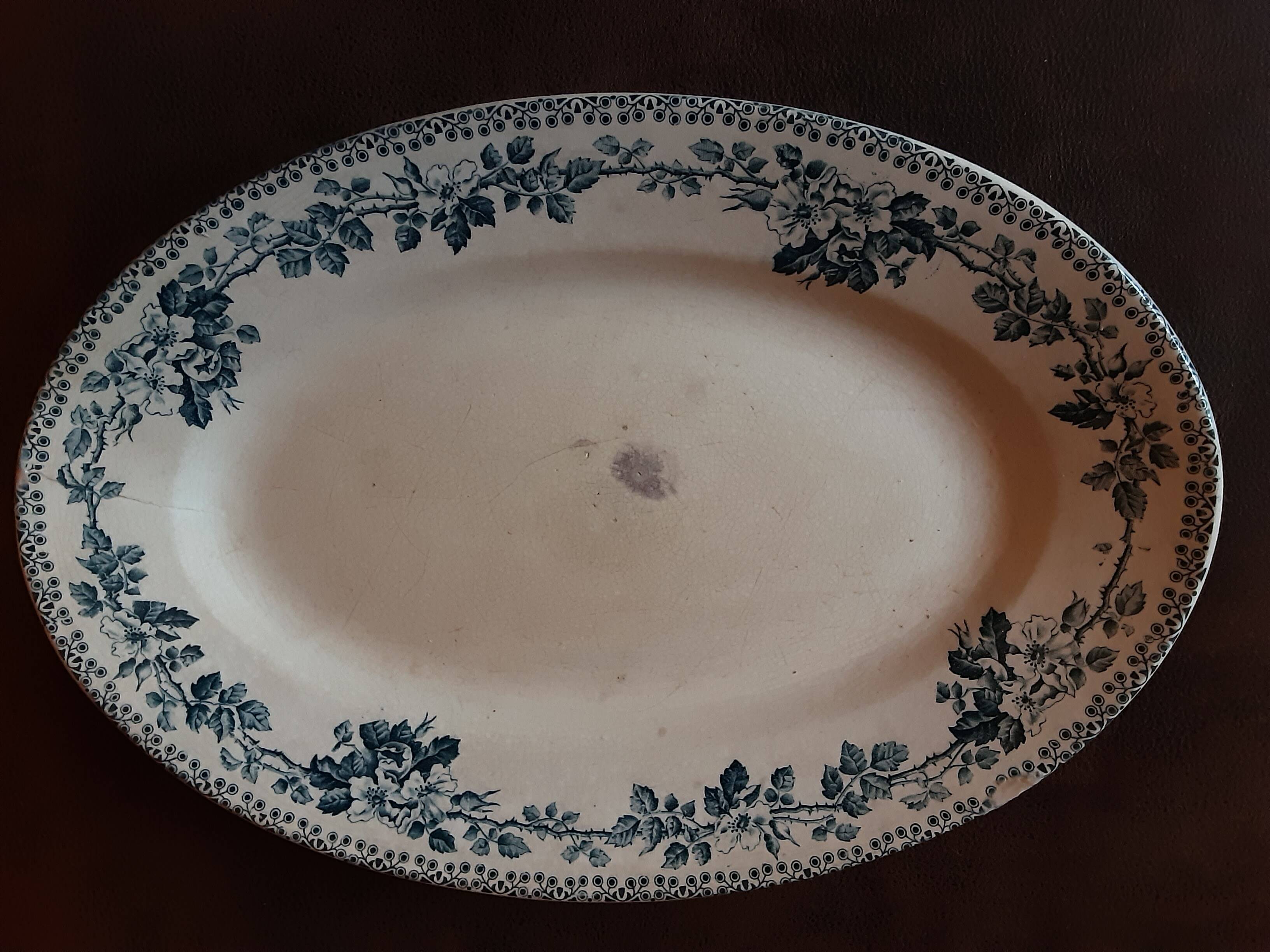 Oval dish Terre de Fer. Guadeloupe model