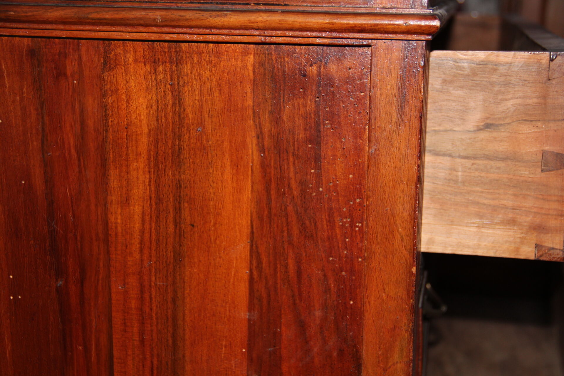 Commode Louis Philippe en acajou