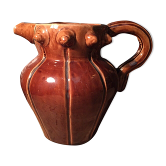 Ceramic pitcher from Wisques Abbey