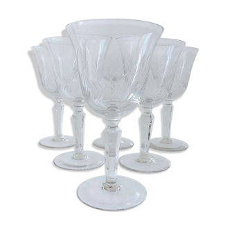 Suite of six crystal standing glasses