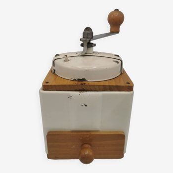 Peugeot coffee grinder