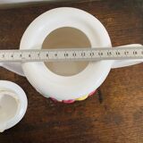 Fruit pattern slip teapot
