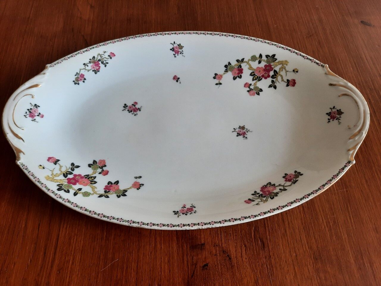 Old dish Legrand & Cie