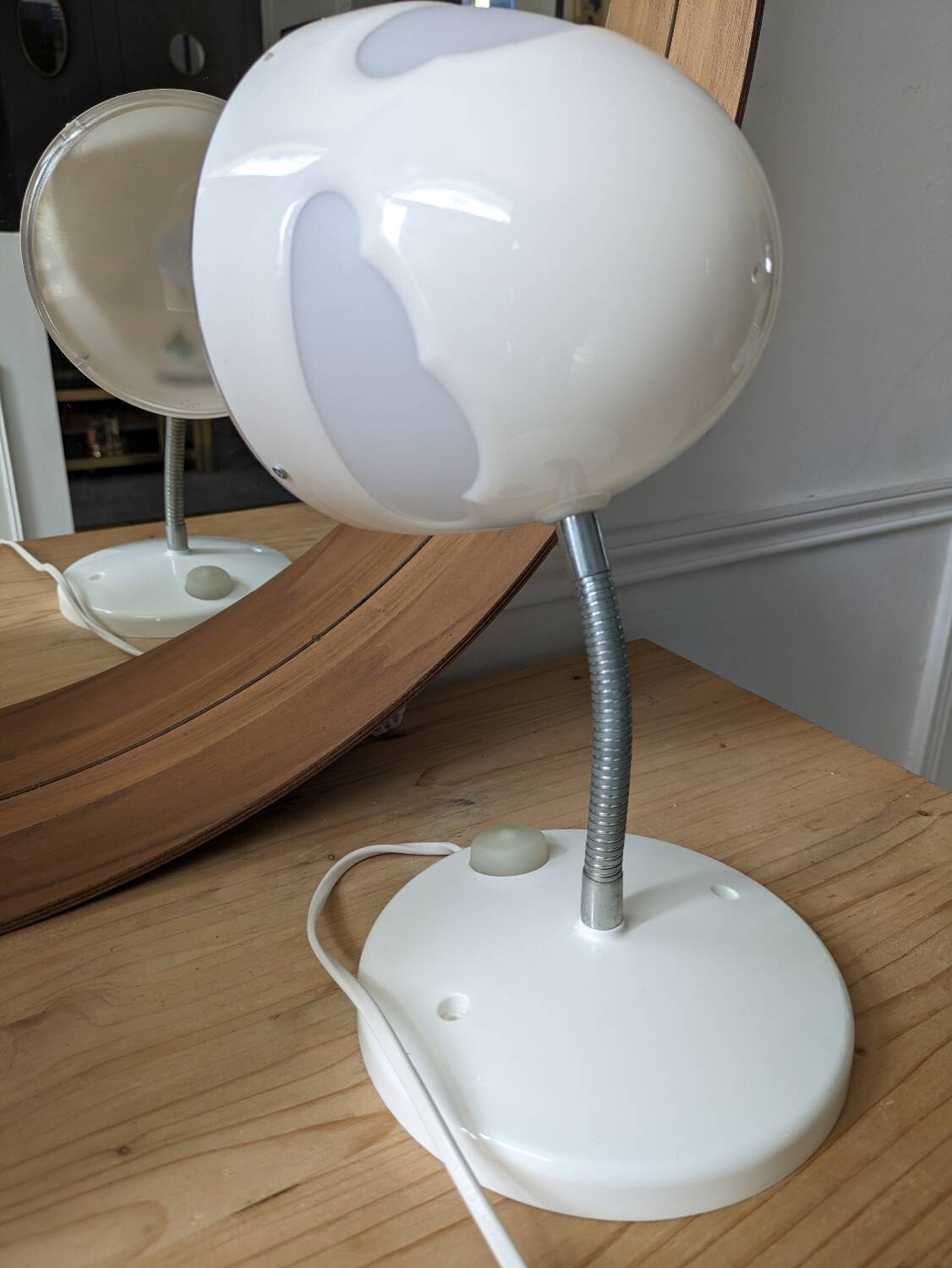 Skojig Ikea wall light or night light