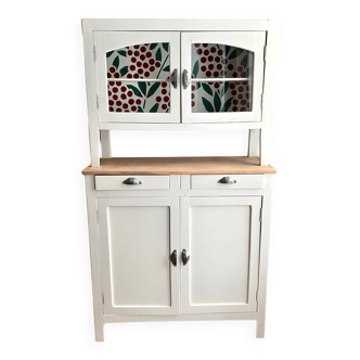 Vintage dresser