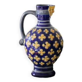 Neo-Renaissance majolica ewer Minton England 1870