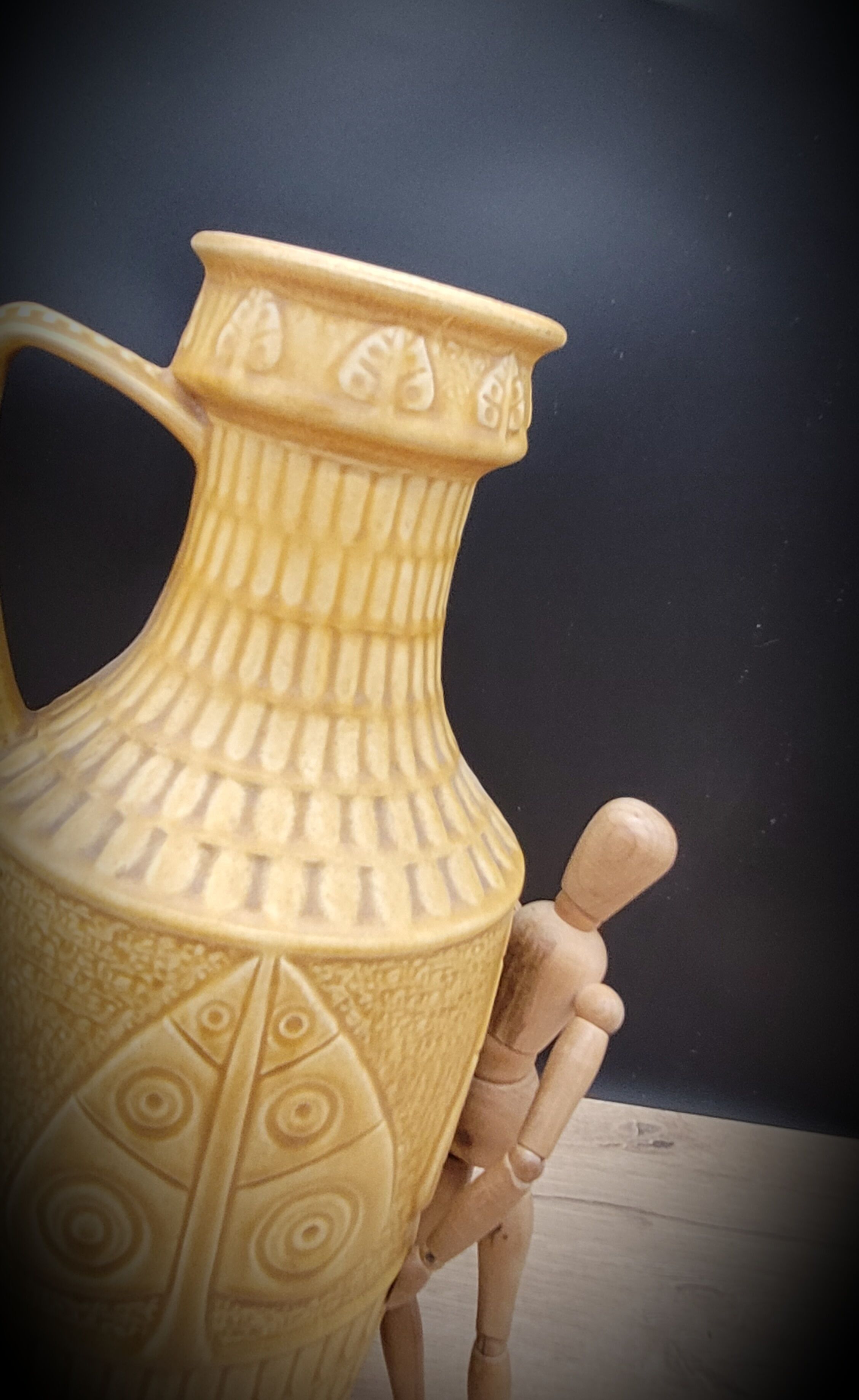 Vase West Germany yellow 269-45