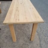 Set farmhouse table and 2 benches