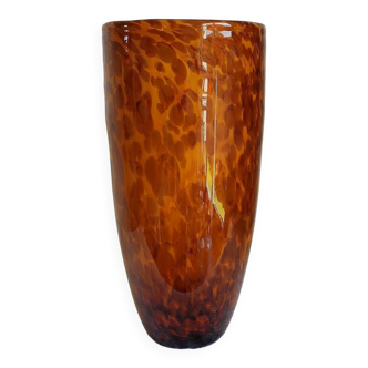 Vase en verre soufflé