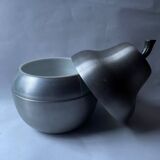 Vintage 1970s pear-shaped ice cube tray bucket