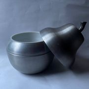 Vintage 1970s pear-shaped ice cube tray bucket