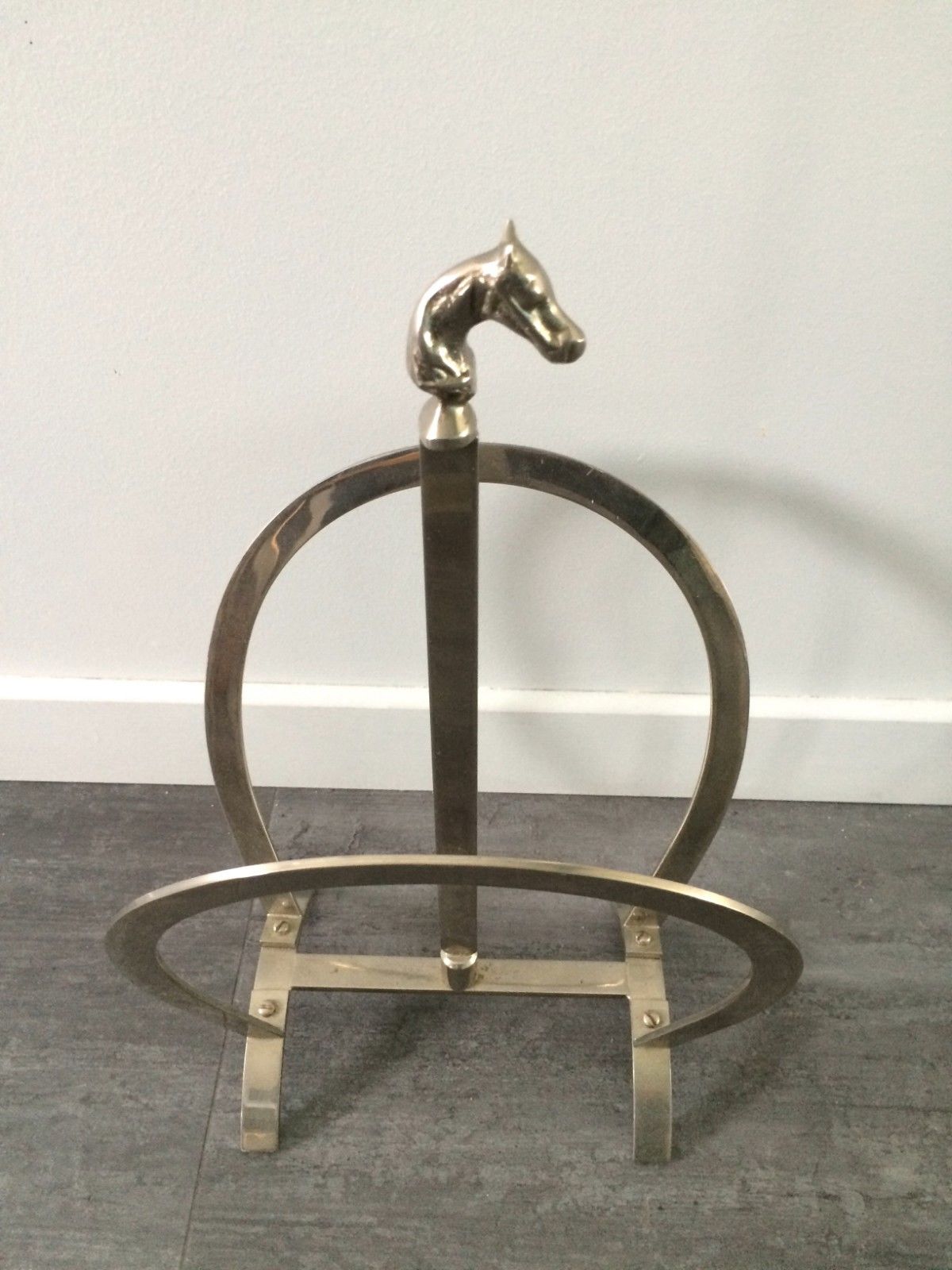 Magazine rack