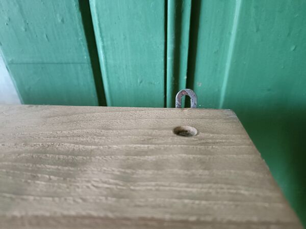 Etagère à casseroles rénovée