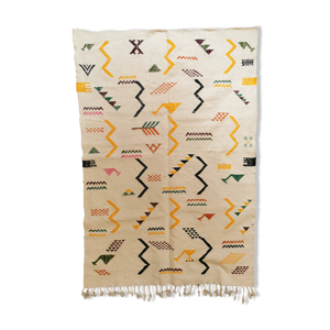 Tapis en laine blanc