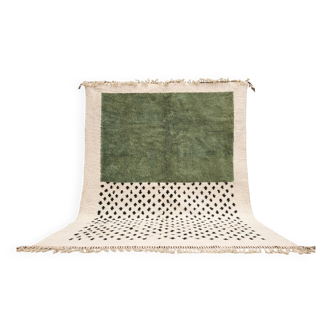 Handmade traditional carpet 250cm x 150cm Moroccan