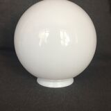 Globe in white opaline