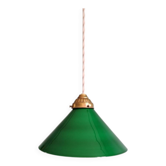 Suspension Art Déco en opaline verte conique, 1920-30
