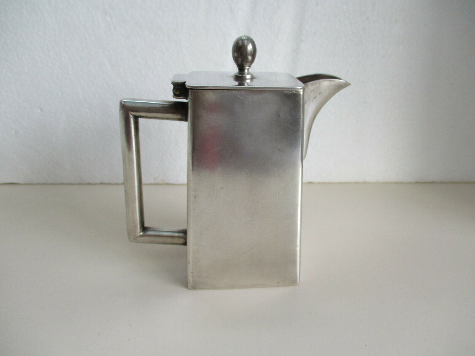 Silver metal coffee maker by B.Bohrmann for Hof Baden-Baden Frankfurt