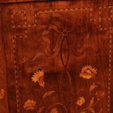 Vitrine hollandaise en marqueterie circa 1800