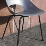 Tulip chair by Pierre Guariche. (Steiner Edition, 1950s)