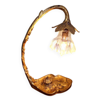 Lampe de table Art Nouveau en bronze doré et verre opalescent