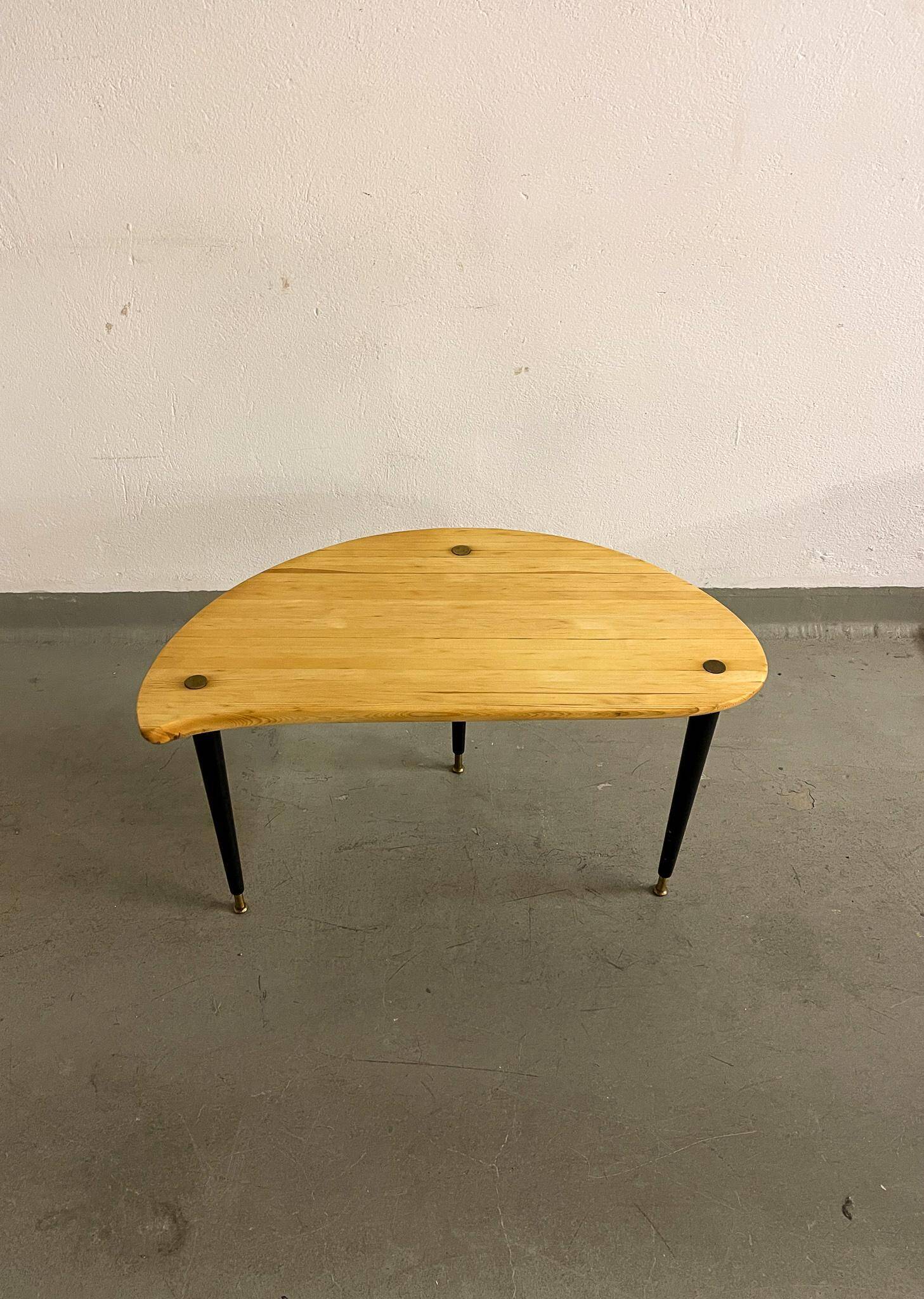 Kidney-Shaped Side Table Produced by Svensk Fur, Sweden, 1970s