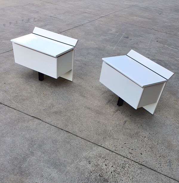 2 tables de chevet / tables de nuit B&B Italia