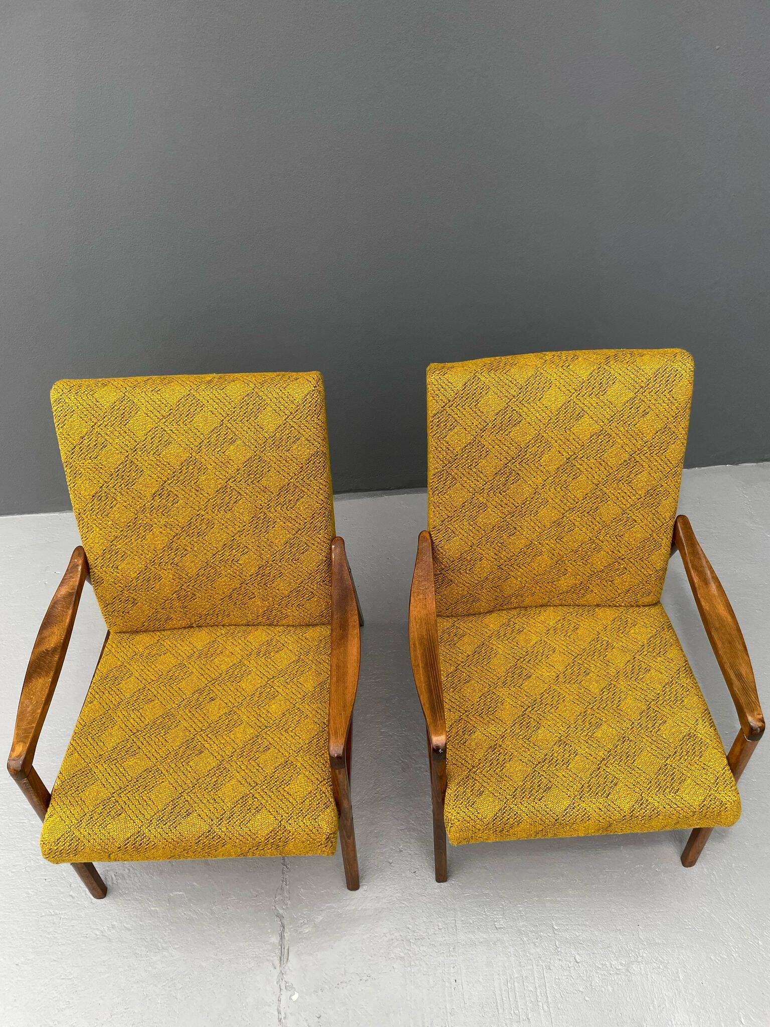 Fauteuils de Jiří Jiroutek – Interiér Praha, années 1960-70