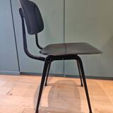 Chaise Revolt Friso Kramer
