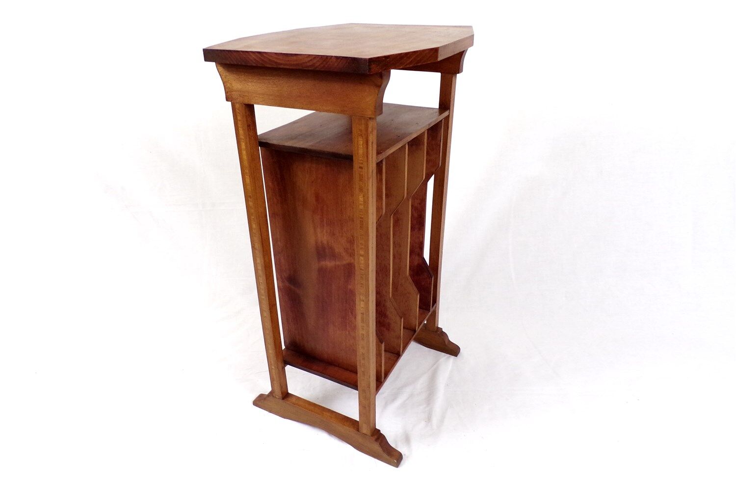 Vintage table-piece furniture with music magazines