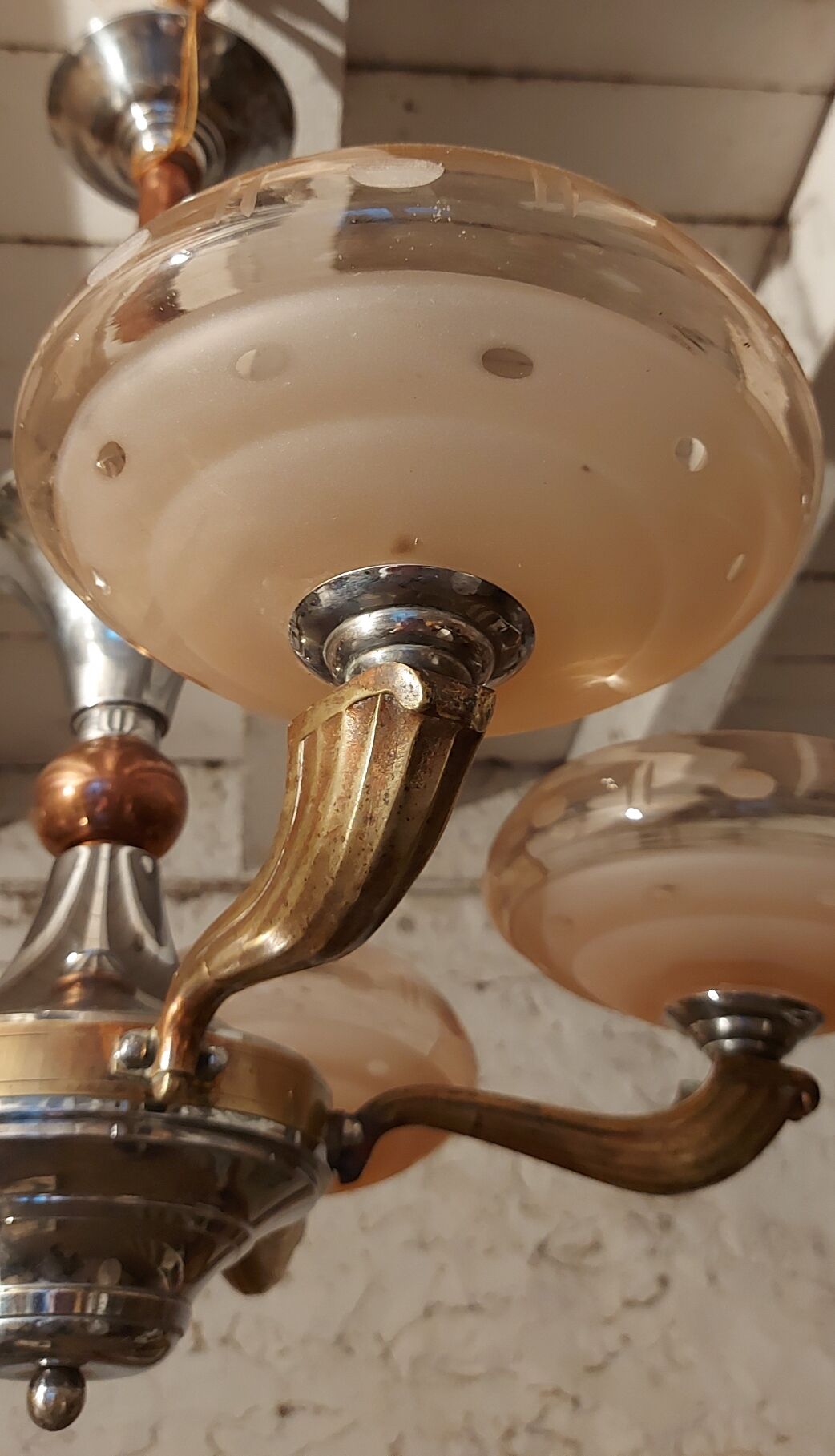 Chandelier 5 pink globes nickel, copper art deco 1950