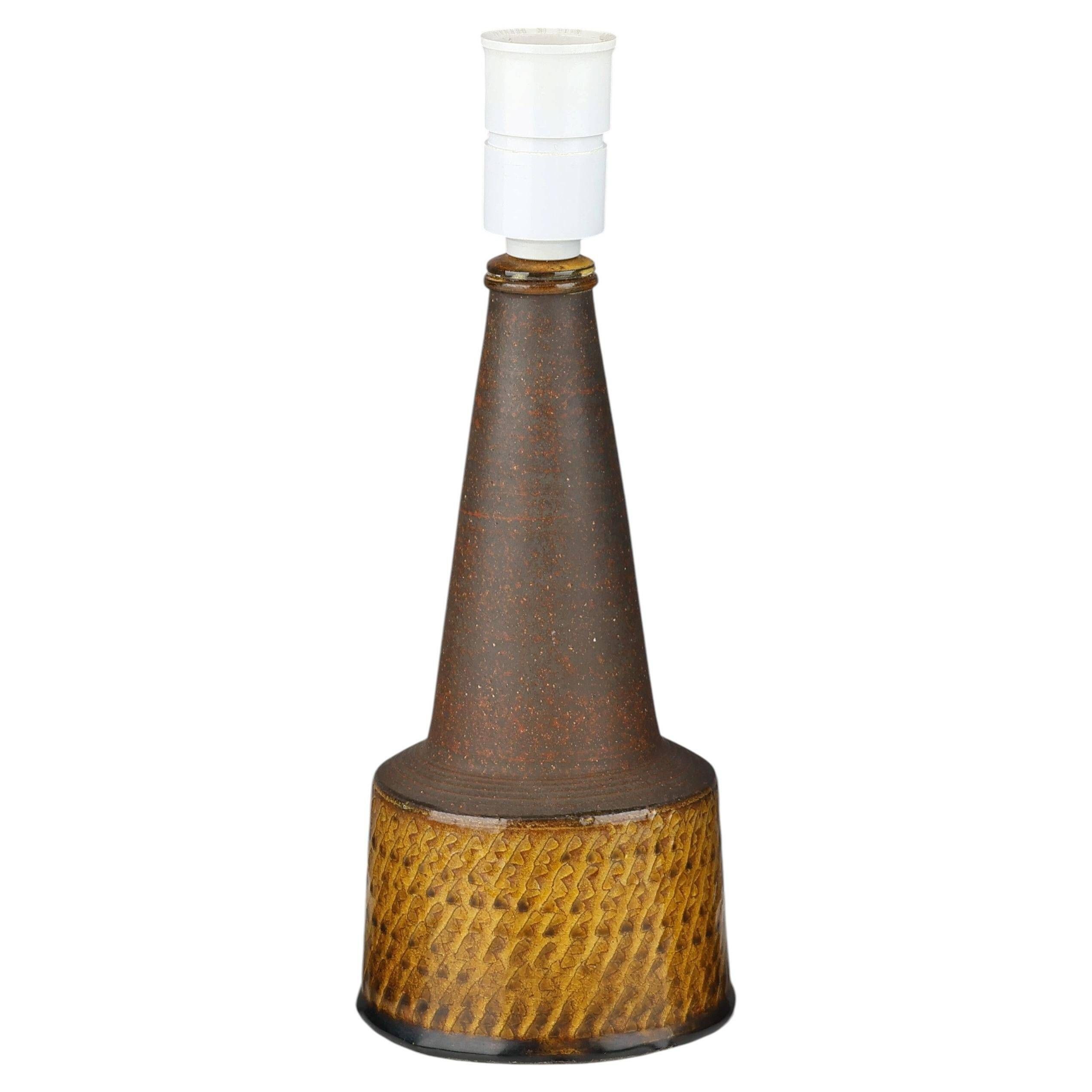 Nils Kahler table lamp in ceramic by Herman A. Kähler, Denmark, 1960 signed.