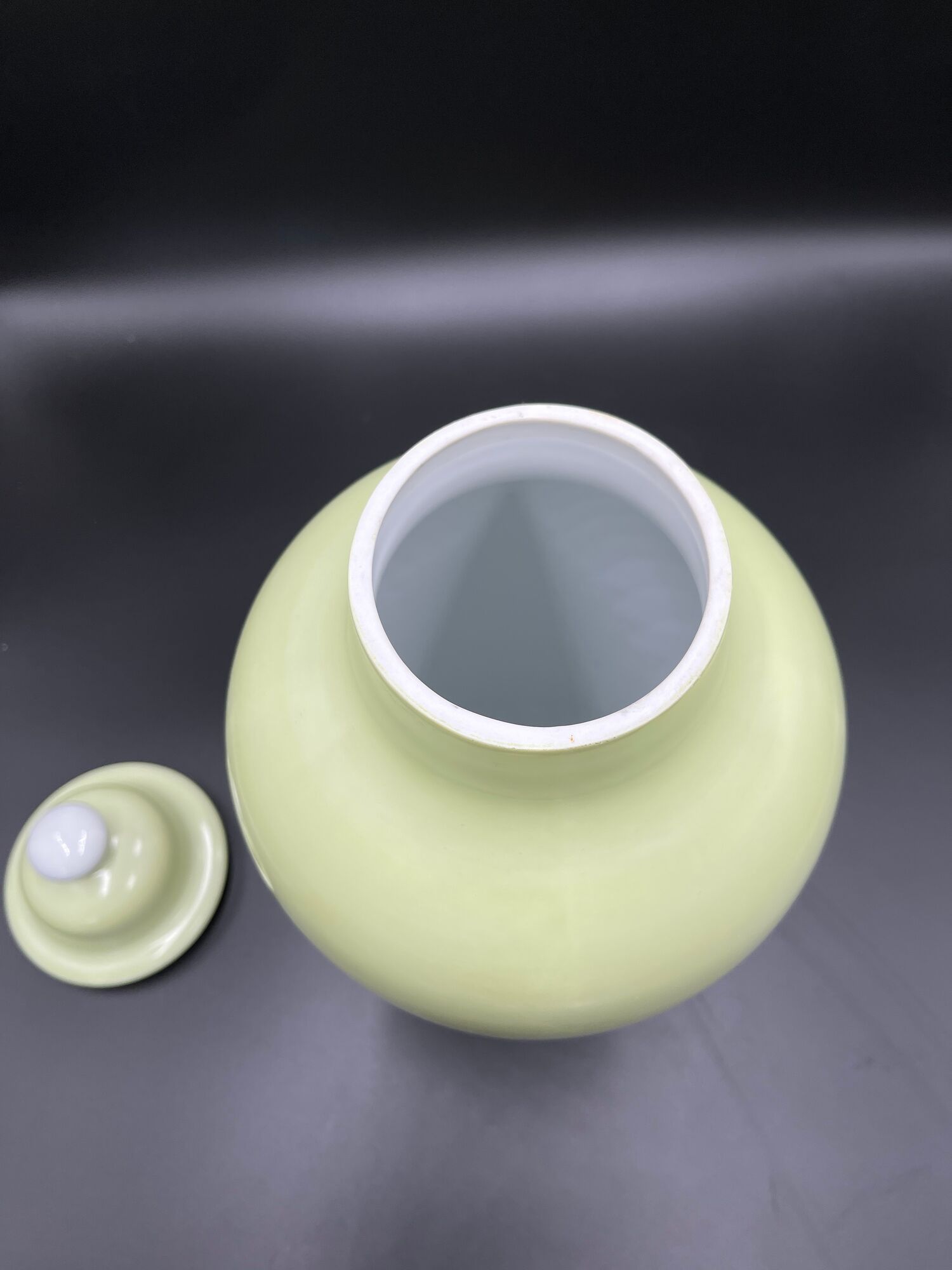 Big vase or pot couvert porcelaine limoges of the 90s